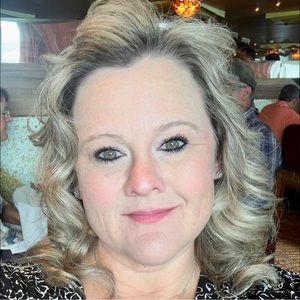 Meet your Posher, Dawn